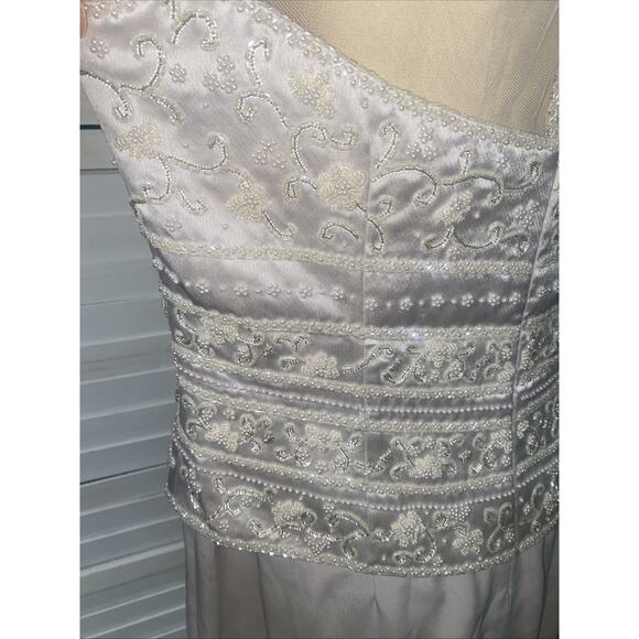 Cameron Blake by Mon Cheri Mother Of The Bride Dress Gown Beige Off White Sz 14 - Picture 12 of 13